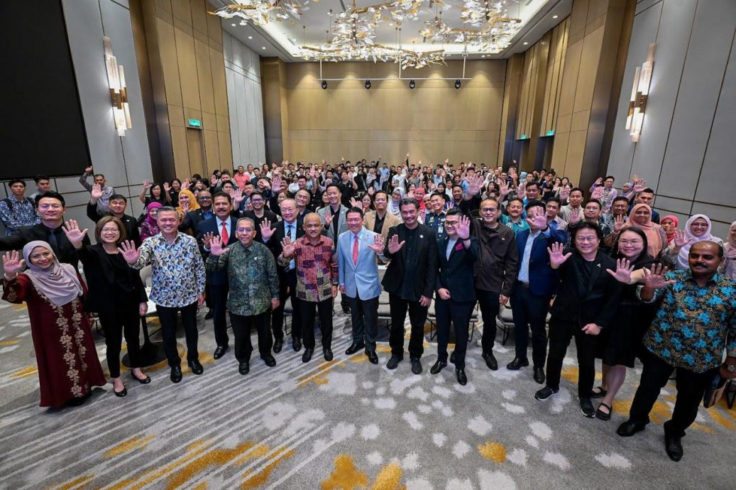 已签发（全国）倪可敏：房地部7月办东盟地产峰会 