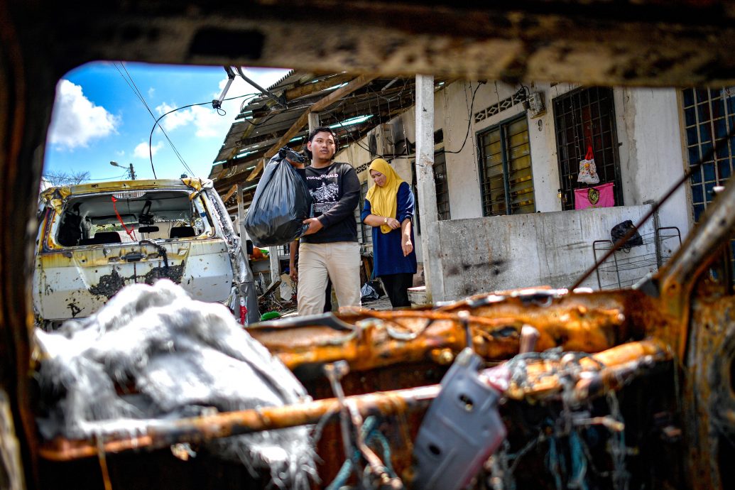 布特拉高原气爆|灾区现场大扫除