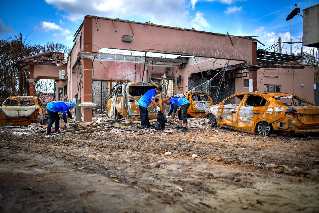 布特拉高原气爆|灾区现场大扫除