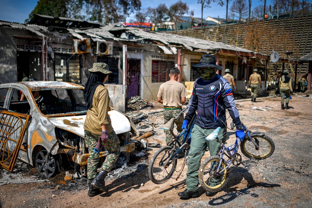 布特拉高原气爆|灾区现场大扫除