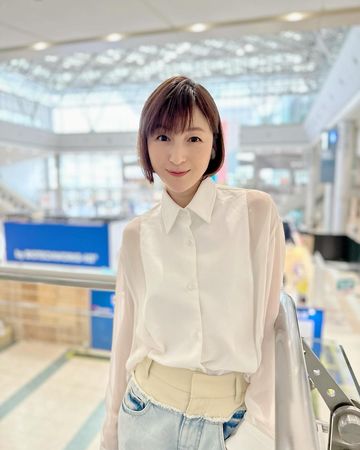 广末凉子疑祖母离世打击致脱序 警入屋强制搜查