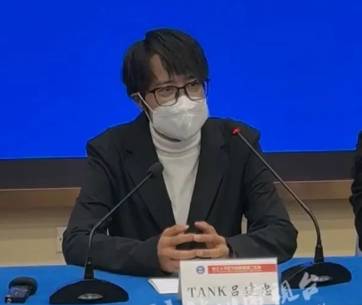 心肝同期移植创亚洲首例 TANK手术成功高呼重生