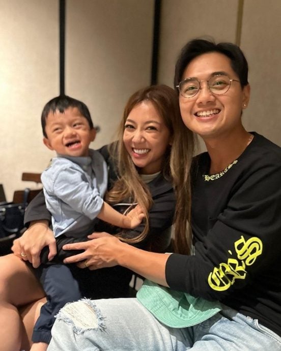 患天使症治疗效果理想 何雁诗儿子能上学了