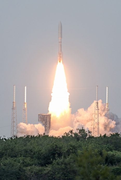 抗衡Starlink 亚马逊发射卫星互联网计划首批卫星