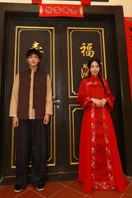 拍《幽冥新娘》挑战鬼角色 陈子颖收压惊大红包