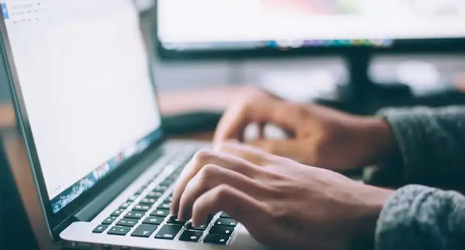 拼盘∕求职者面试提早25分钟到竟秒被刷掉 老板：看出2特质