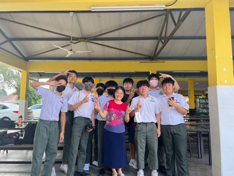 一人三重角色 诠释华文教师精神