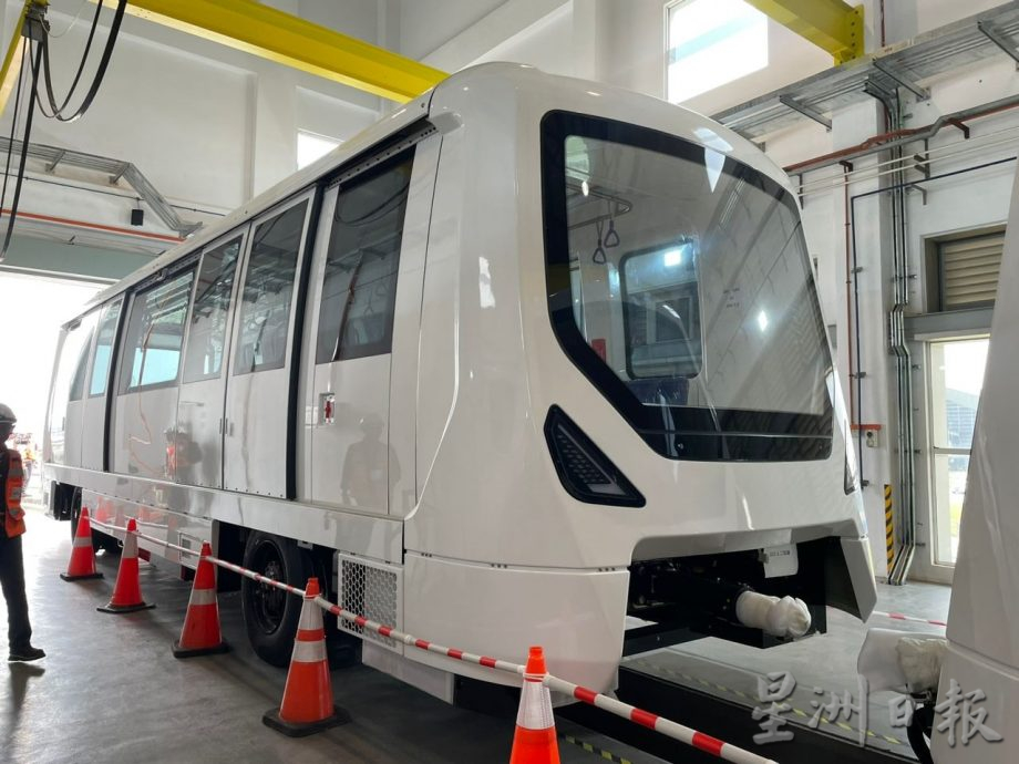 机场接驳电车完工时限与MAHB重组无关 主席：受到多次政府变动影响