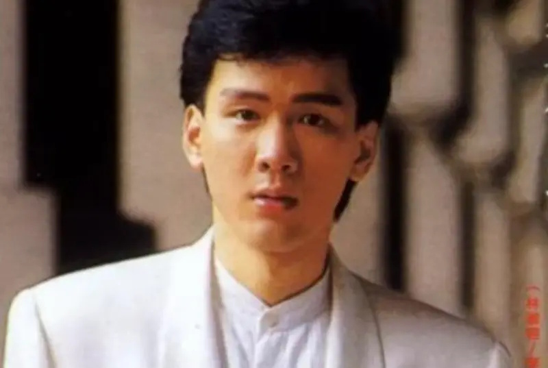 李茂山欠债跑路26年 遭直击中国餐厅端盘赚钱?