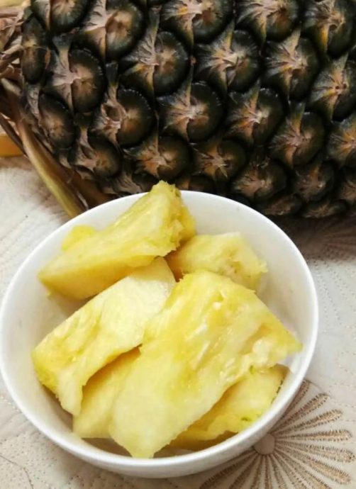 求真/凤梨杀死癌细胞？查核网站:缺乏科学实证/1图