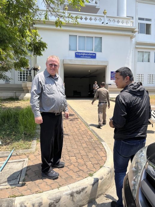 涉嫌侮辱泰国王室 美国著名学者被拘