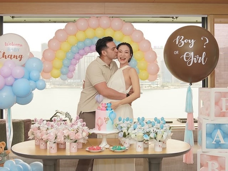 王君馨宣布怀女娃 为当妈生活感到紧张