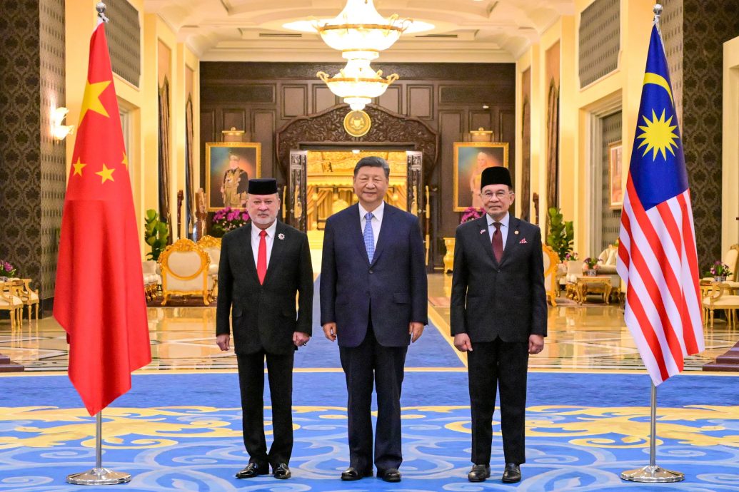 王毅谈习近平访马 中马关系定位提升至新高度