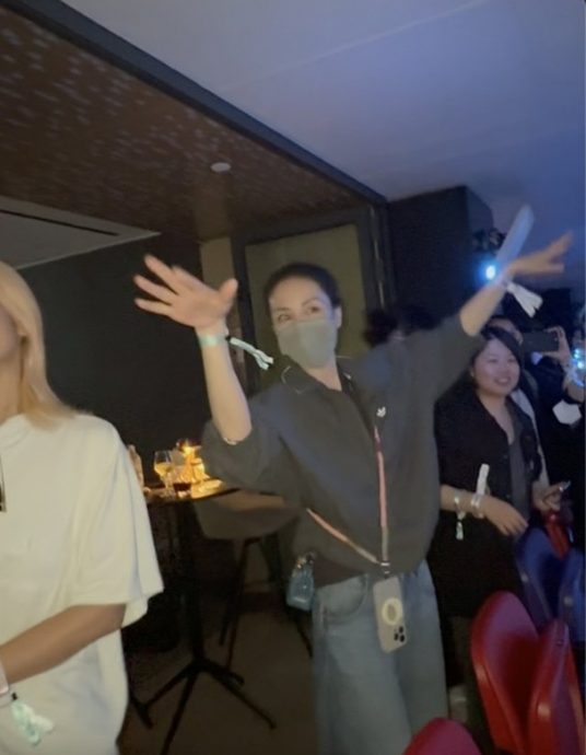 王菲起舞不敌2优秀儿子 谢霆锋演唱会张柏芝才是大赢家