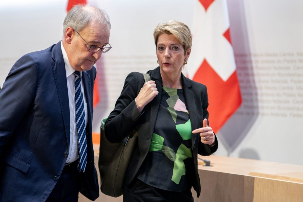 瑞士对美零关税仍被课重税！手表、巧克力业全遭殃