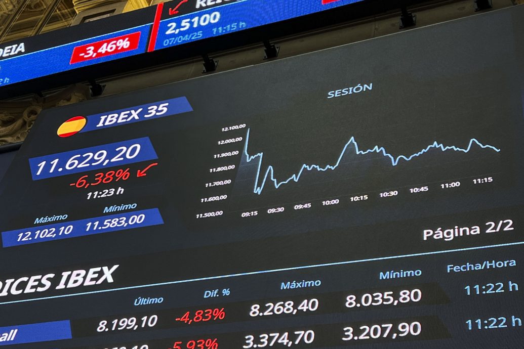 美国与全球“经济衰退”几率飙到60%! 金融圈紧急示警