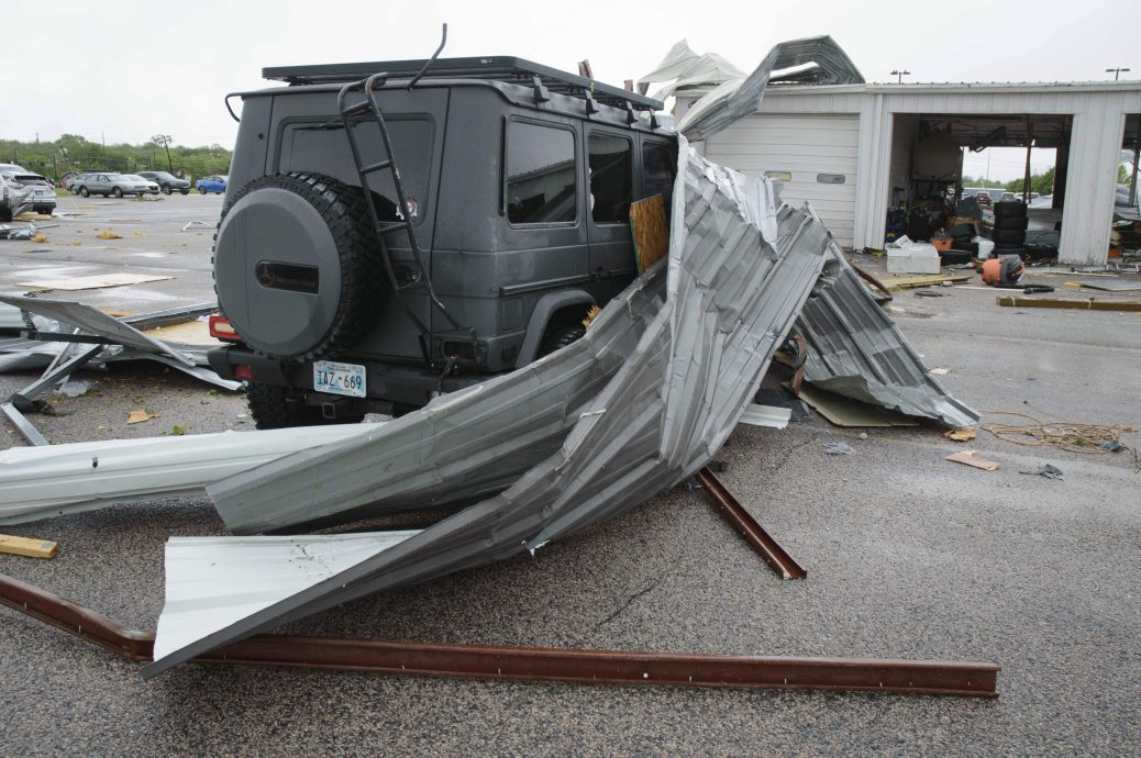 美国多地遭恶劣天气威胁!俄克拉荷马州2人因洪水遇难