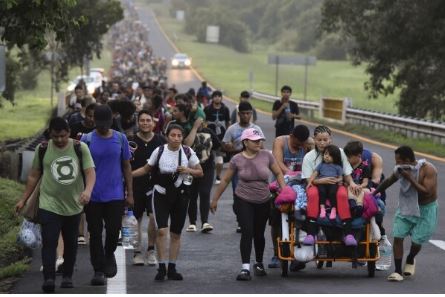 美法官下令阻止特政府撤销50万拉丁美洲移民合法身份