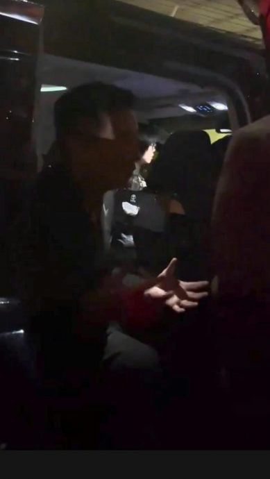 被粉丝极端行为惹怒 张家辉当面训斥