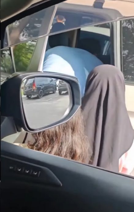 视频|掌掴暴揍顽劣幼孩太过火！ 男子暴力式教育挨网轰