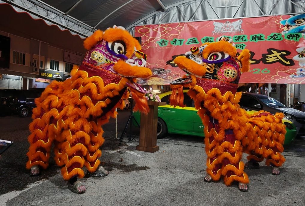 请签发(大北马)郑瑞隆:把握离火运,开拓和传承文化。