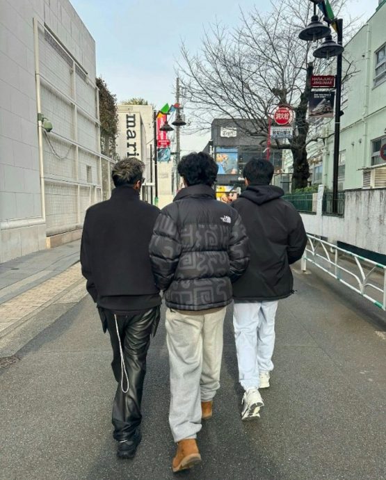 谢霆锋儿子现身观众席 Lucas大方灿笑Quintus害羞