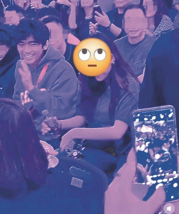 谢霆锋儿子现身观众席 Lucas大方灿笑Quintus害羞