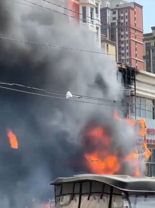 辽宁餐厅恶火夺至少22命 习近平指示全力救治伤者