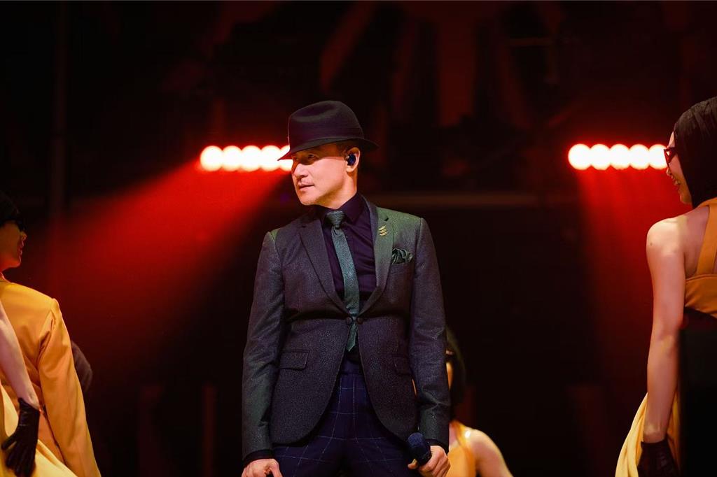 返场台北2度唱破音 张学友：心里有点怪怪的