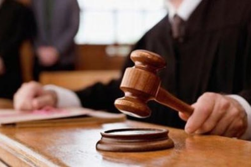 连续6天提前1分钟下班被炒 女子告赢公司还获赔偿金