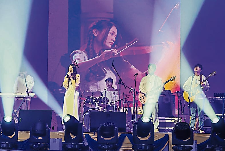 重传(大北马)“夏日赴乐”歌曲发表会,百人嗨翻天。