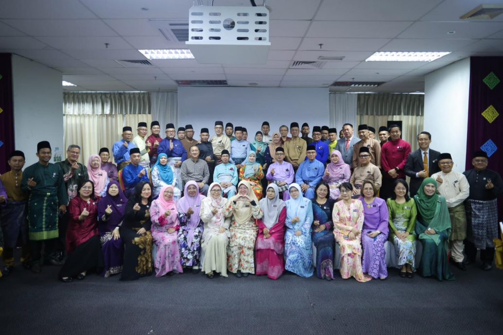 重视沙教育情况  教长促沙教师重视学生出席率及识字率