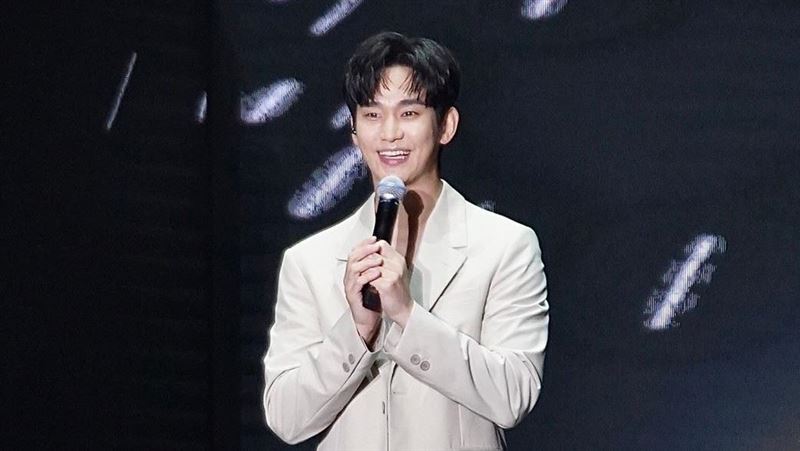 雪莉再遭亲哥爆料 “与P.O交往过1年”