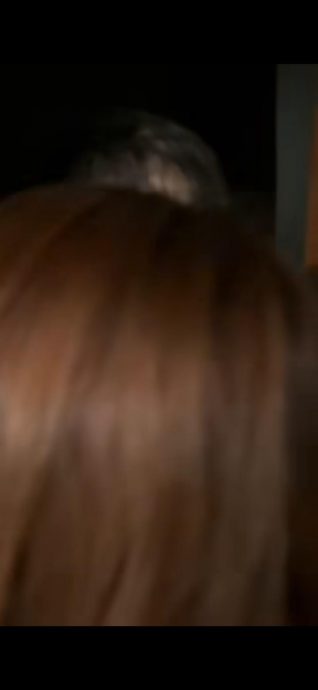 香港音乐人偷吃18岁嫩妹 女友当场抓奸画面曝光