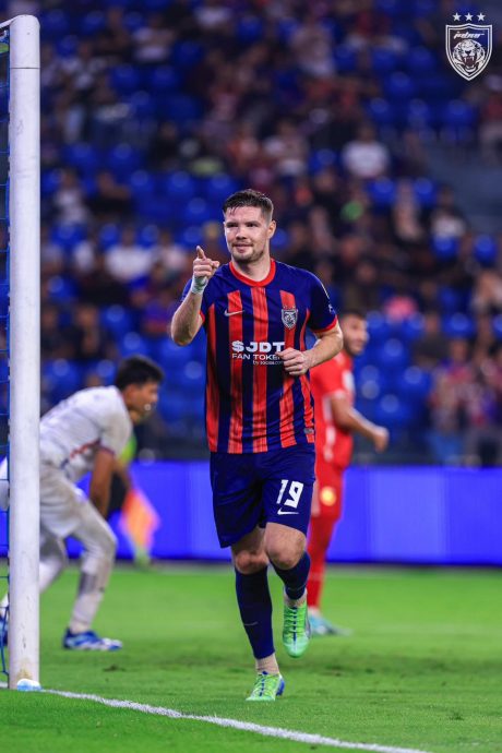 马超| 伯格逊独进5球  南虎9比0屠杀吉兰丹