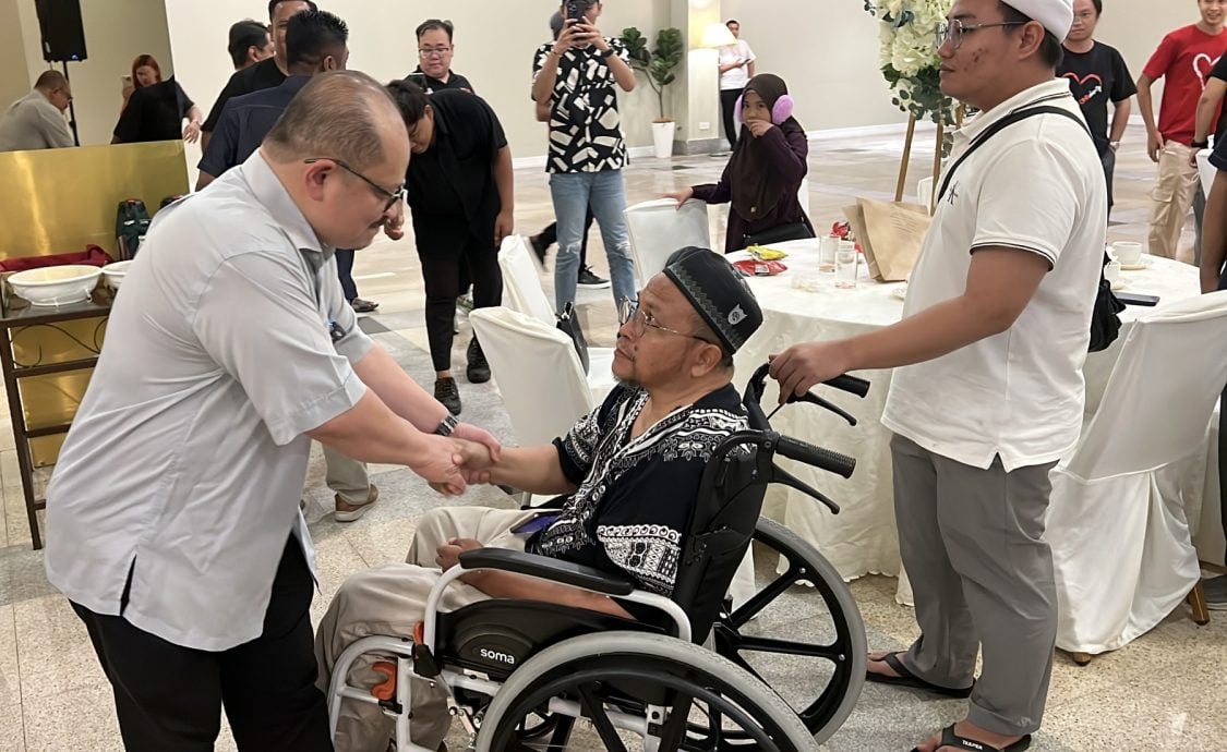 （全国版）三苏夺下区部主席·阿当阿里败选署理主席