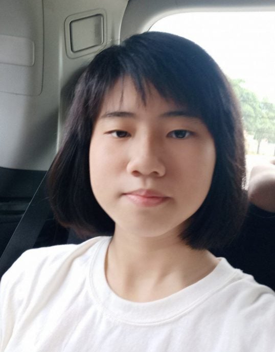 (古城版)学海学记 副文:当亚浓中学颁奖礼激励众学生奋力向前