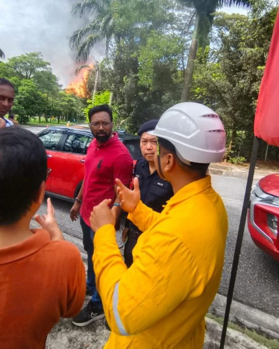 （已签发）全国/巴拉卡斯：有居民在火灾中受伤