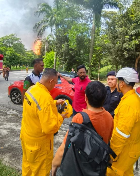 （已签发）全国/巴拉卡斯：有居民在火灾中受伤