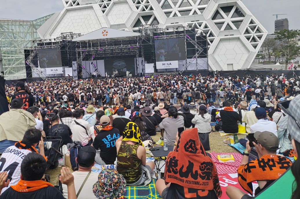 Kinkiyen／从“大港开唱”回来，再看本地音乐现场