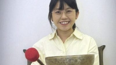 May子：当我的世界分崩离析， 我只能往自己的身上找答案