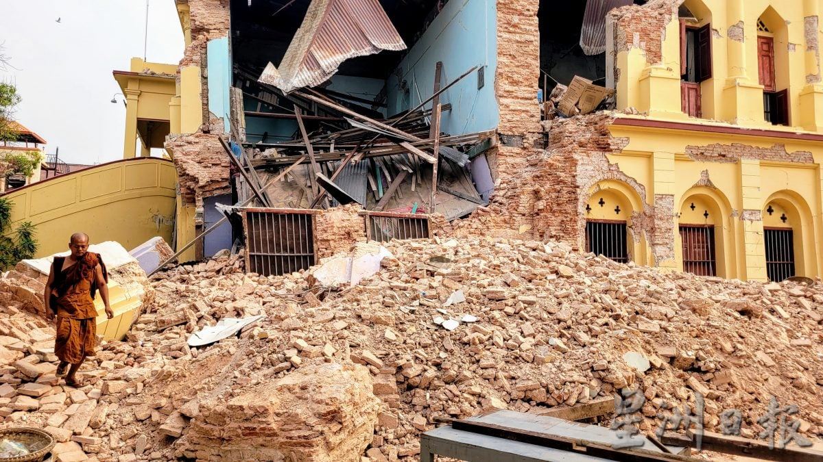 请制图集//缅甸7.7级强震|没有相机的摄影 用手机记录爱与希望