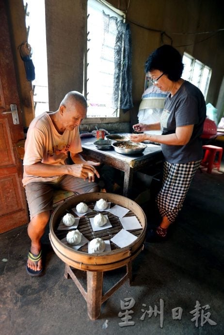 ★4月17日刊登/大霹雳封底主文/【选区趴趴走】/繁华时髦曾风光一时 打巴律留旧时背影