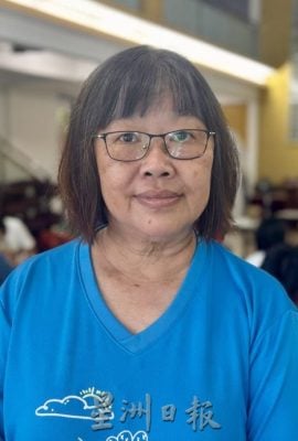 年龄介于14至75岁,32人参与工作坊感受篆刻之美