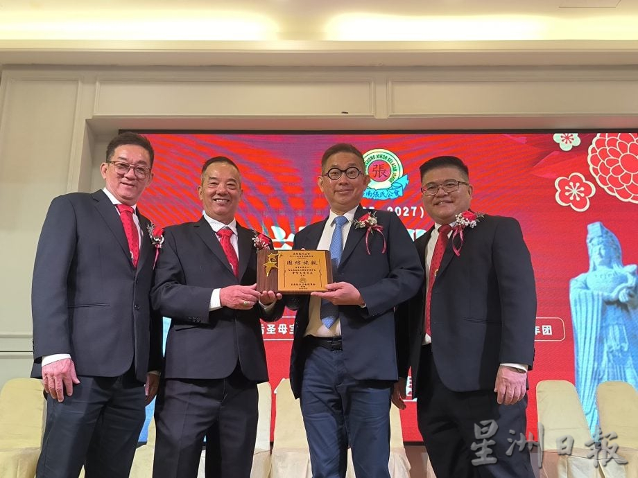 **华社**全国：应对中美关税与贸易战  马张总吁政府暂缓2措施