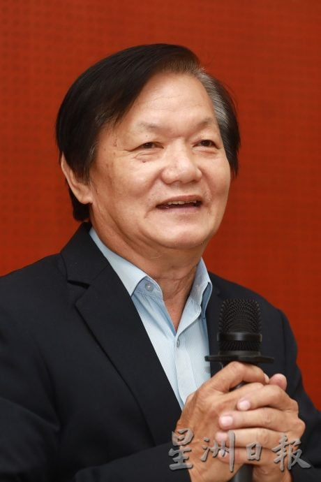 逐步打破“一考定终身”传统思维  陈云枫：“统考十大”既取消 颁奖机制也应顺势转型