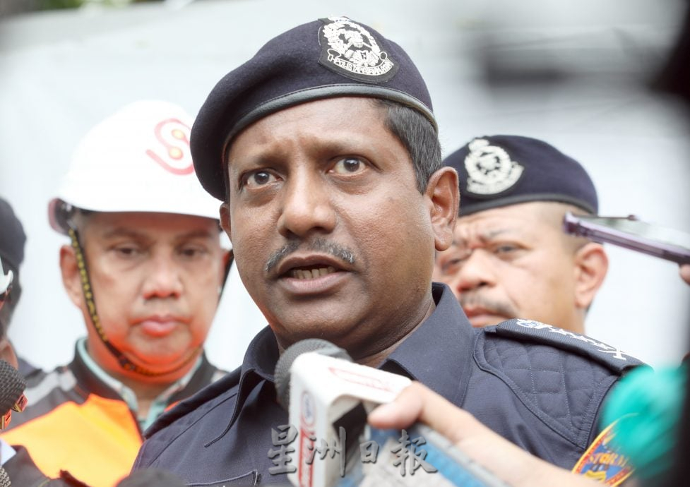 雪总警长：布特拉高原气爆事故被掩埋挖土机位置已锁定 