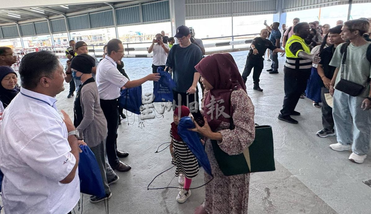 (大北马)槟城新渡轮今日达成载客量500万人次的目标。