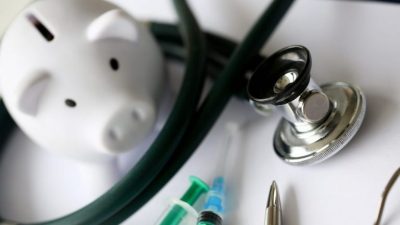 男子气喘脚肿求医无效 A型主动脉剥离险猝死