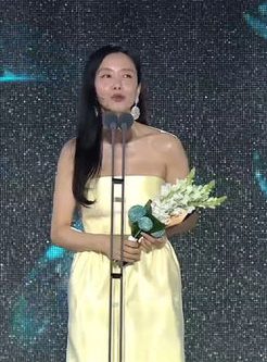 2025百想 | 曹政奭“扮女装”得影帝慌了 全度妍击败宋慧乔5度封后